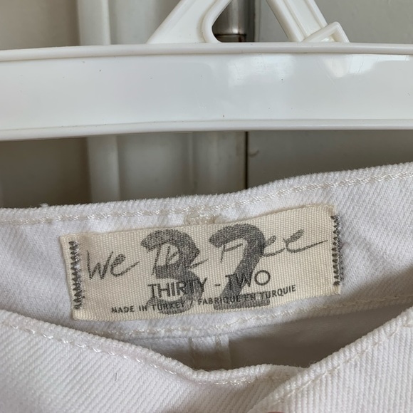 Free People Tapered Baggy Boyfriend Jean in Chalk White, Size 32 - Picture 6 of 7